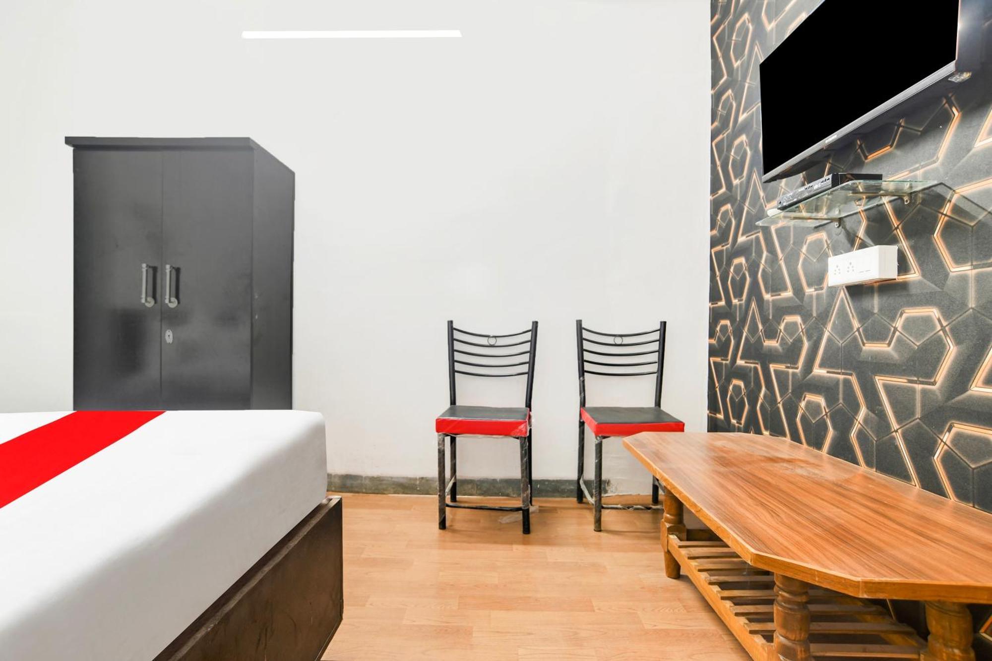 Oyo Flagship Hotel Shree United إندور المظهر الخارجي الصورة