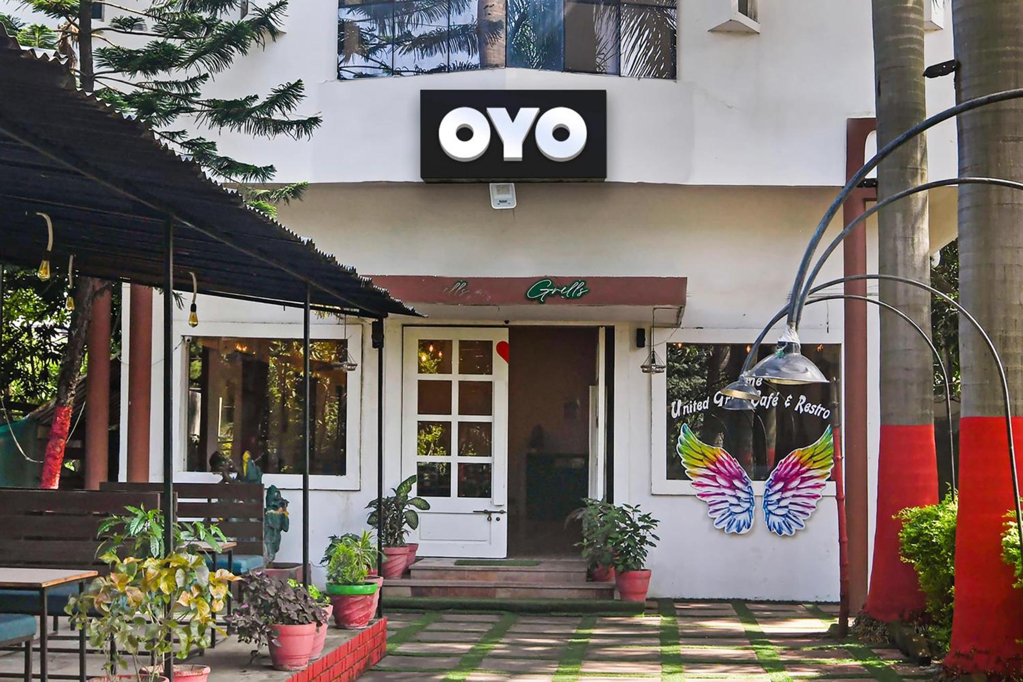Oyo Flagship Hotel Shree United إندور المظهر الخارجي الصورة