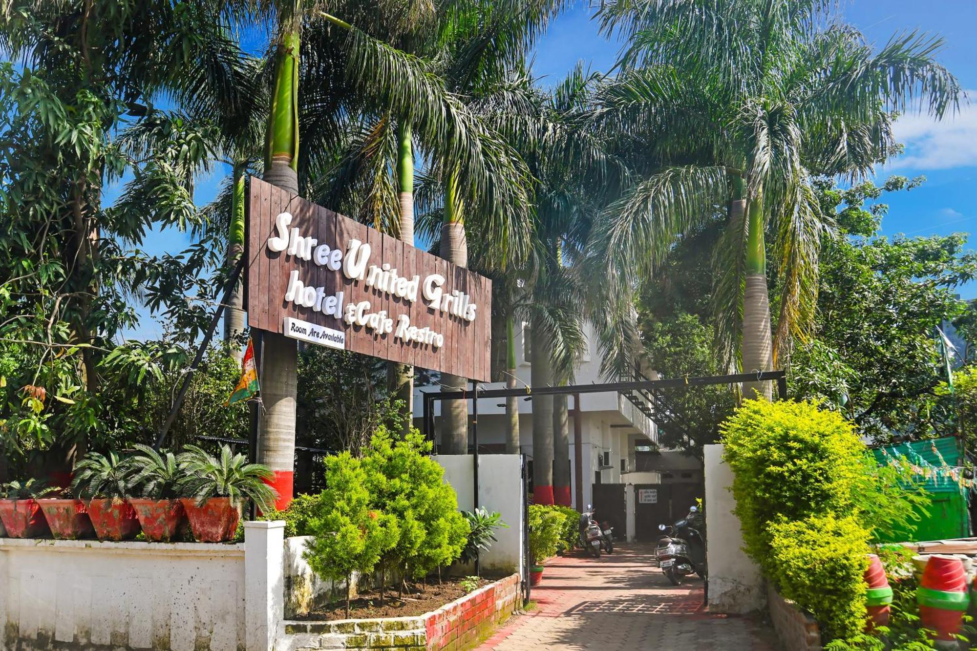 Oyo Flagship Hotel Shree United إندور المظهر الخارجي الصورة